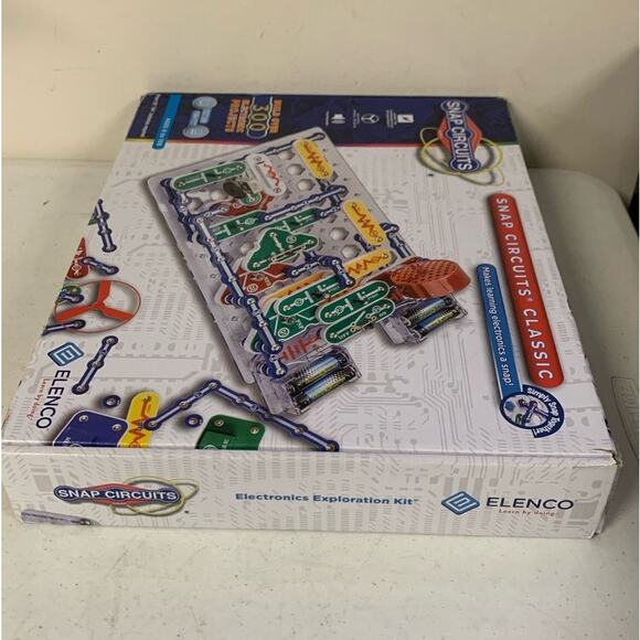 Snap Circuits Classic SC-300 Electronics Exploration Kit, Over 300 Projects - Picture 3 of 7